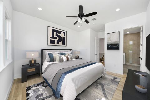 Tiny photo for 1913 West Street St, Houston, TX 77026 (MLS # 84367439)