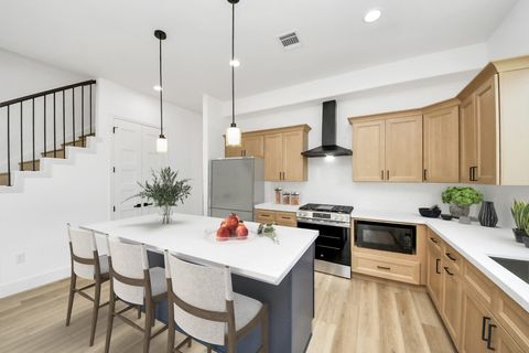 Tiny photo for 1913 West Street St, Houston, TX 77026 (MLS # 84367439)