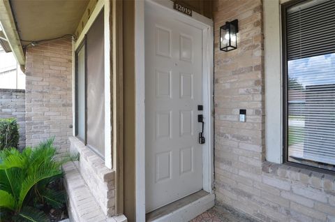 Tiny photo for 12019 Bob White Drive, Houston, TX 77035 (MLS # 66536468)