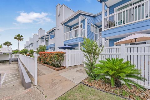 Photo of 3506 Cove View Boulevard #206, Galveston, TX 77554 (MLS # 84568518)