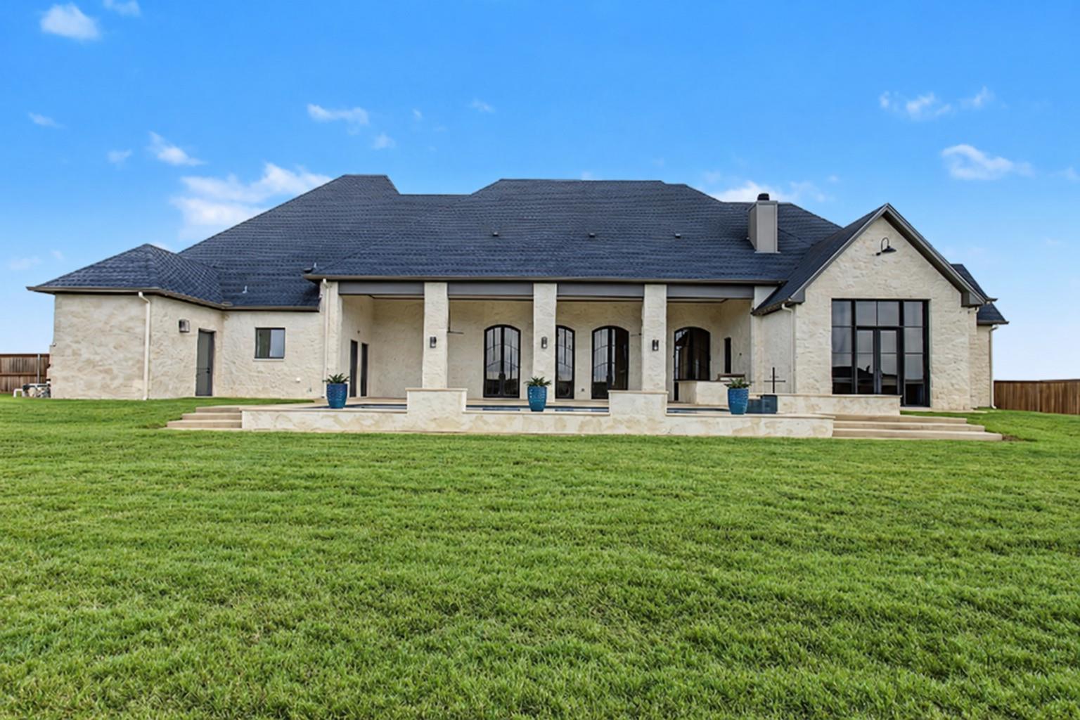 117 Iris Street