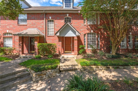 Photo of 1289 El Camino Village Drive, Webster, TX 77058 (MLS # 84737400)