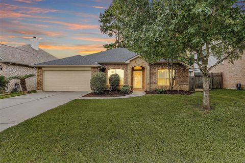 12822 Lake Shore Drive Montgomery TX 77356