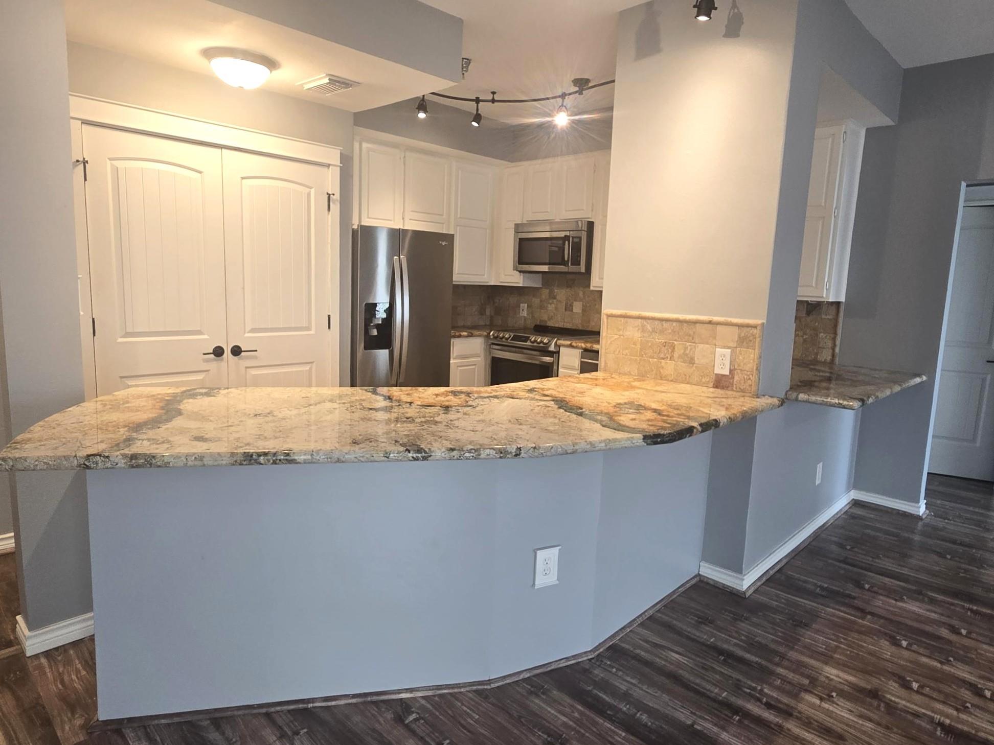 793 Davis Road 301