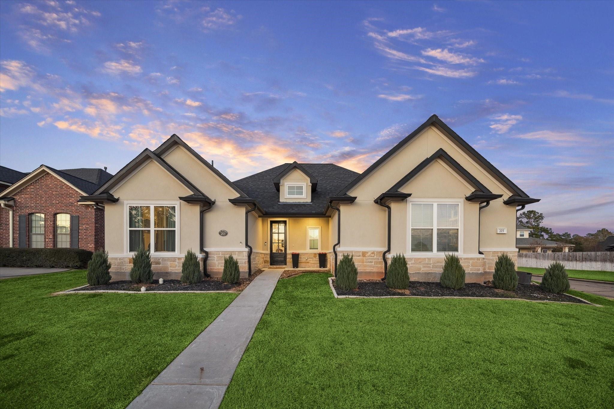 203 Hampton Glen Road