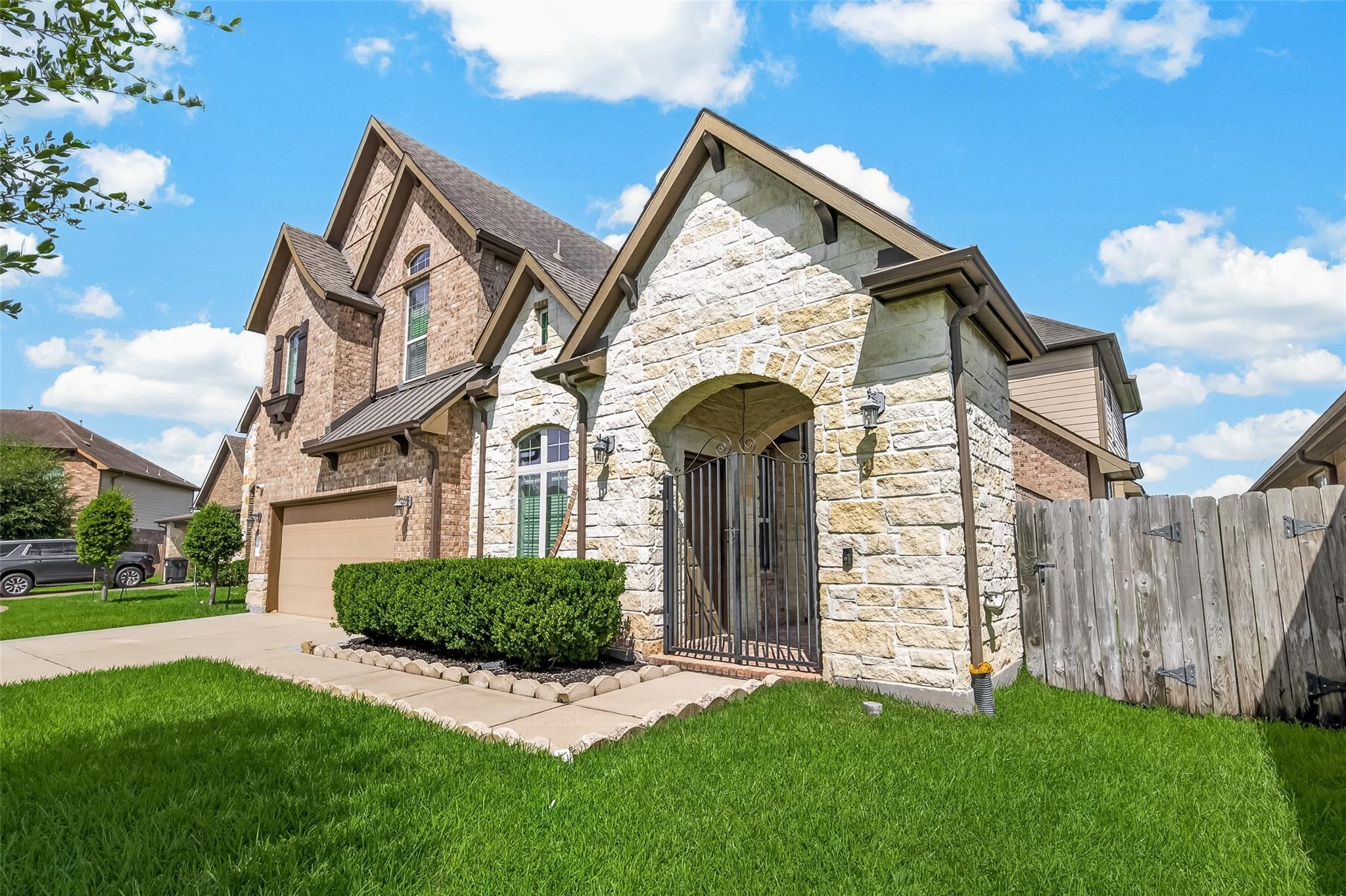 13711 Glendon Drive