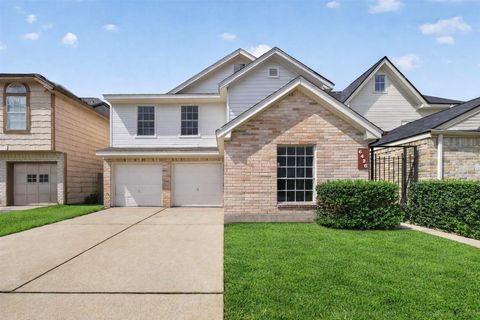 Photo of 6426 Old Chatham Lane, Houston, TX 77035 (MLS # 31059370)