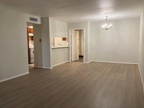 Photo of 3075 Walnut Bend Lane #33, Houston, TX 77042 (MLS # 86108874)