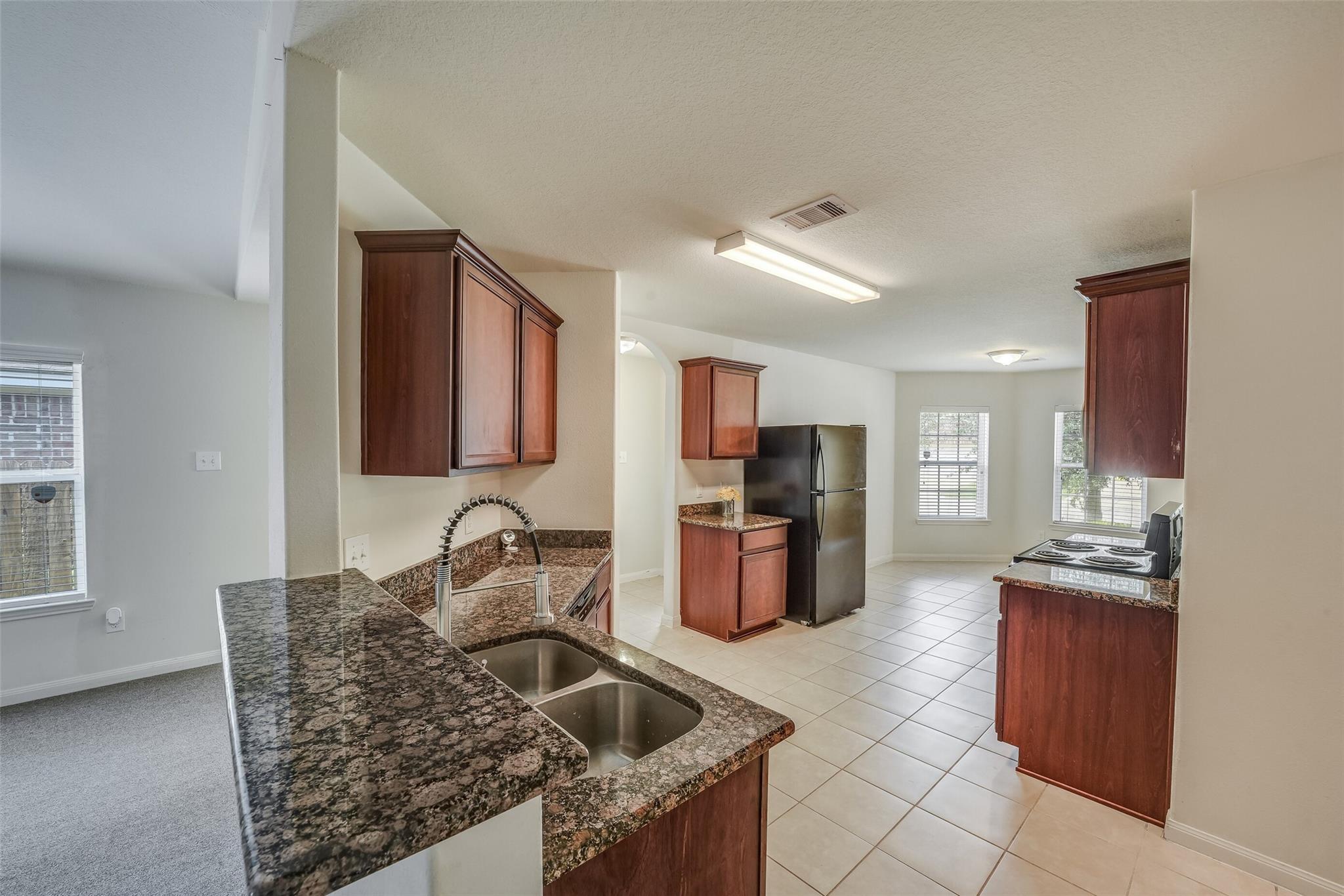 22719 Tabberts Way