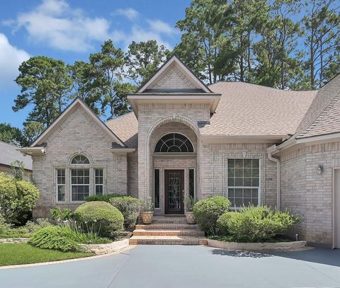 Photo of 3079 Bentwater Drive, Montgomery, TX 77356 (MLS # 53626880)