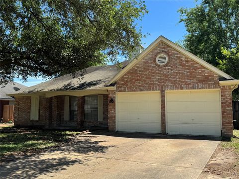 Photo of 4707 Innsbruk Drive, Houston, TX 77066 (MLS # 8669141)
