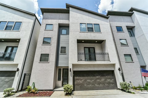 Photo of 10806 Warwana Road #G, Houston, TX 77043 (MLS # 77038332)