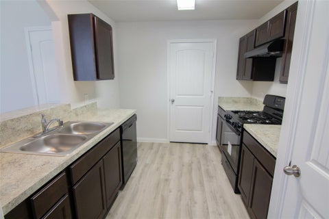 Photo of 12219 Dry Blush Court, Houston, TX 77048 (MLS # 69129726)