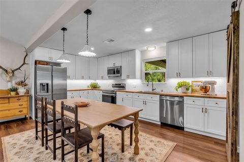 Photo of 261 S Oakridge Drive, Cleveland, TX 77328 (MLS # 27006350)