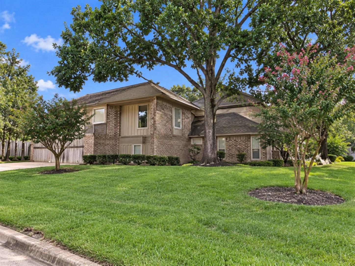 9203 Godstone Lane