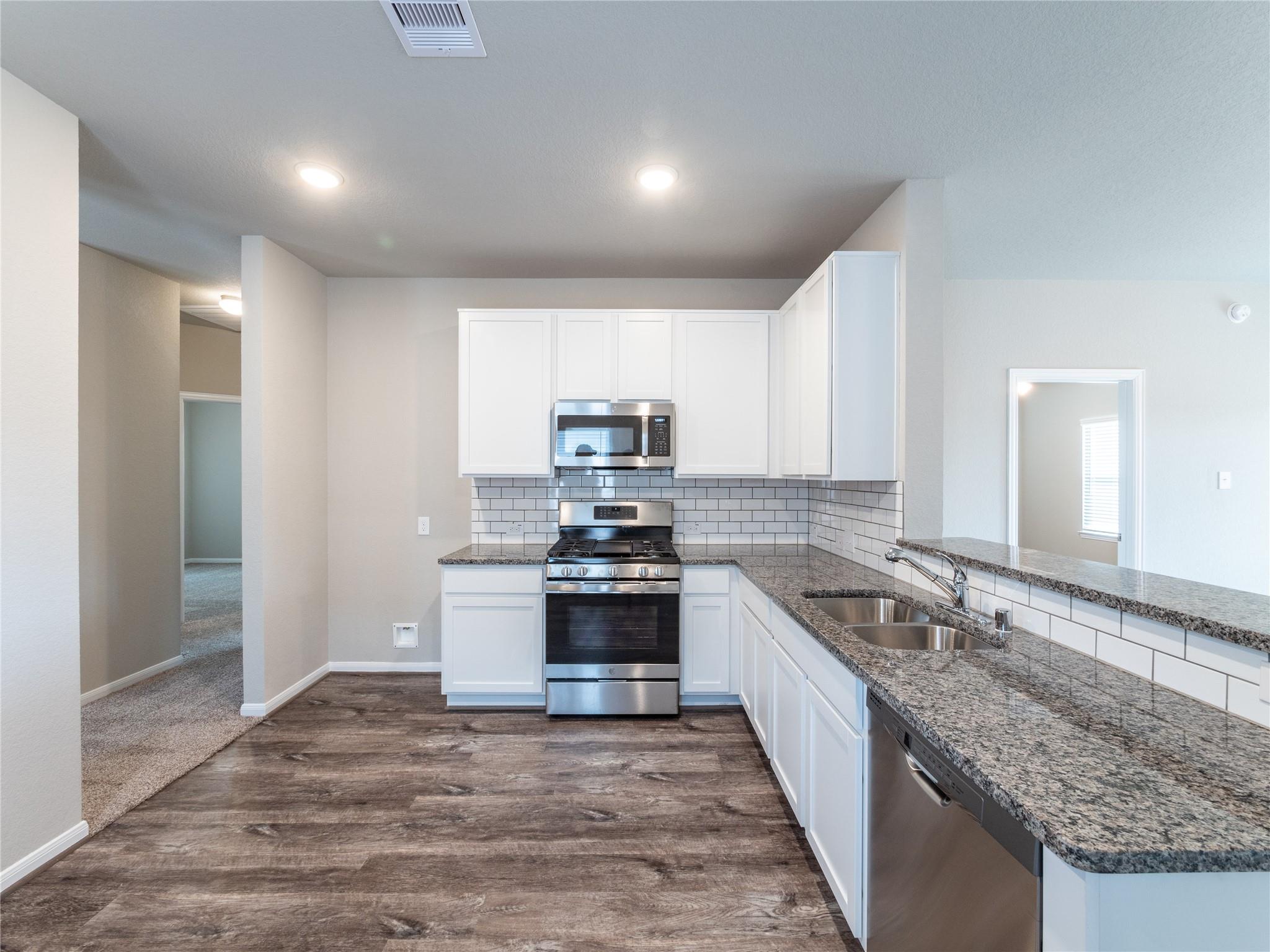 1527 Vanessa Gold Court