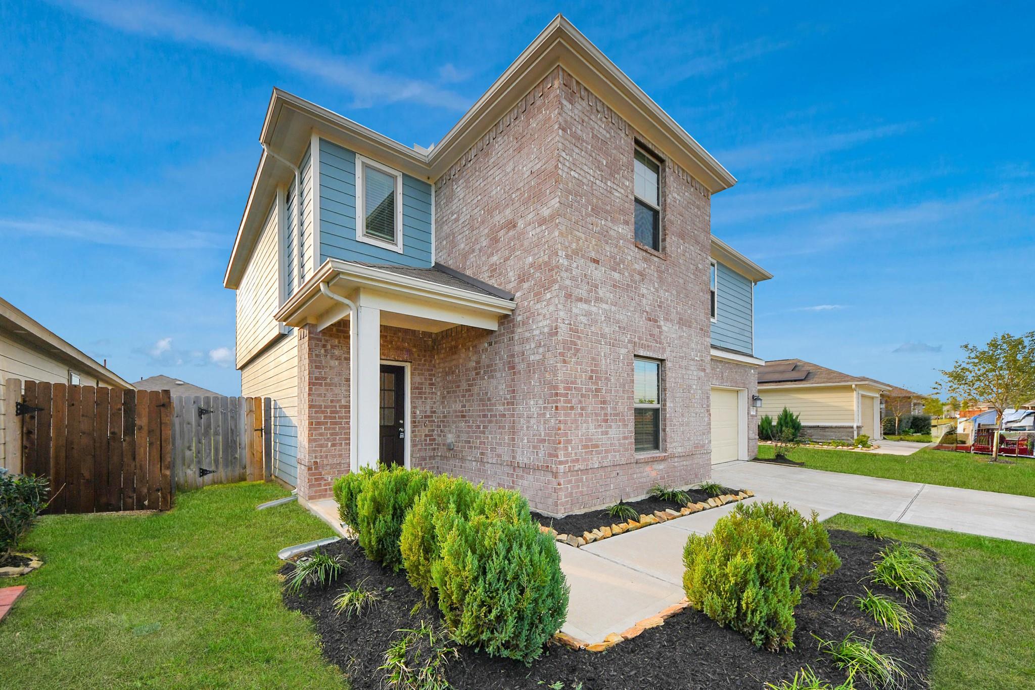 2511 Shining Spur Court