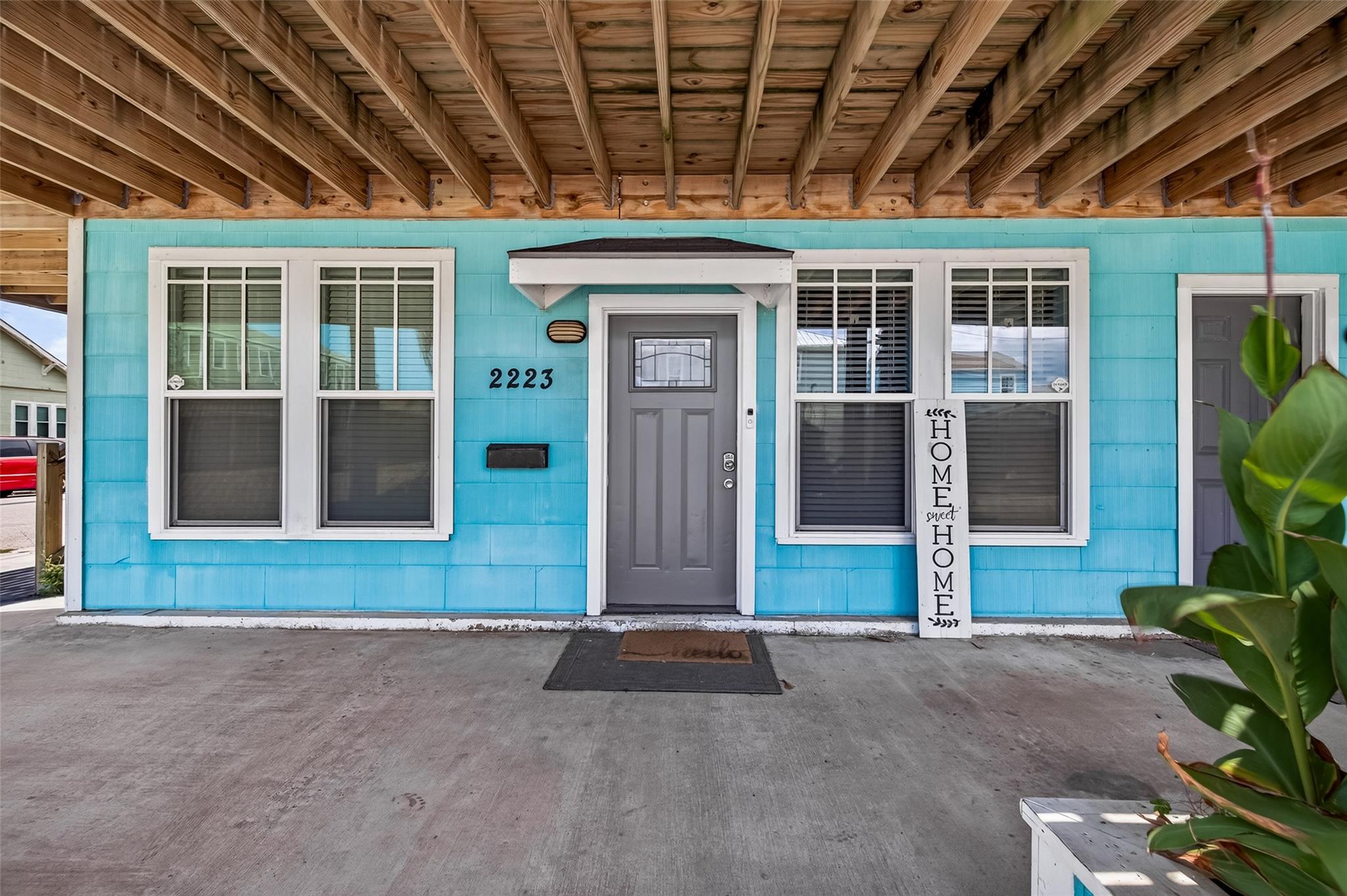2223 33rd Street