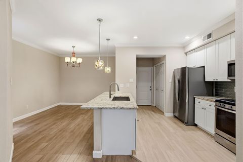 Tiny photo for 12625 Memorial Drive #16, Houston, TX 77024 (MLS # 39002989)