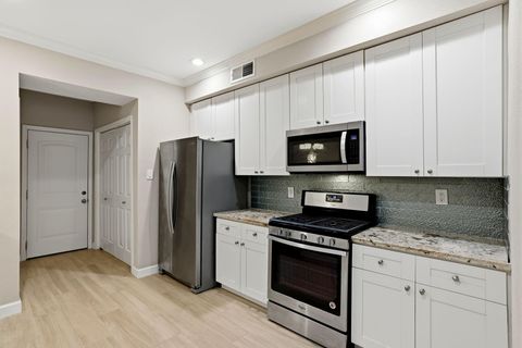 Tiny photo for 12625 Memorial Drive #16, Houston, TX 77024 (MLS # 39002989)