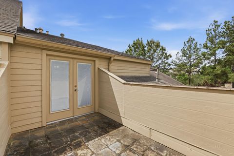 Tiny photo for 12625 Memorial Drive #16, Houston, TX 77024 (MLS # 39002989)