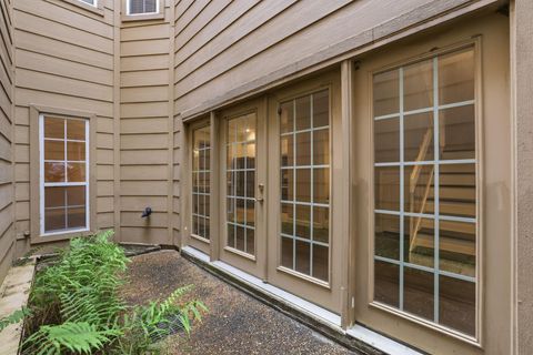 Tiny photo for 12625 Memorial Drive #16, Houston, TX 77024 (MLS # 39002989)