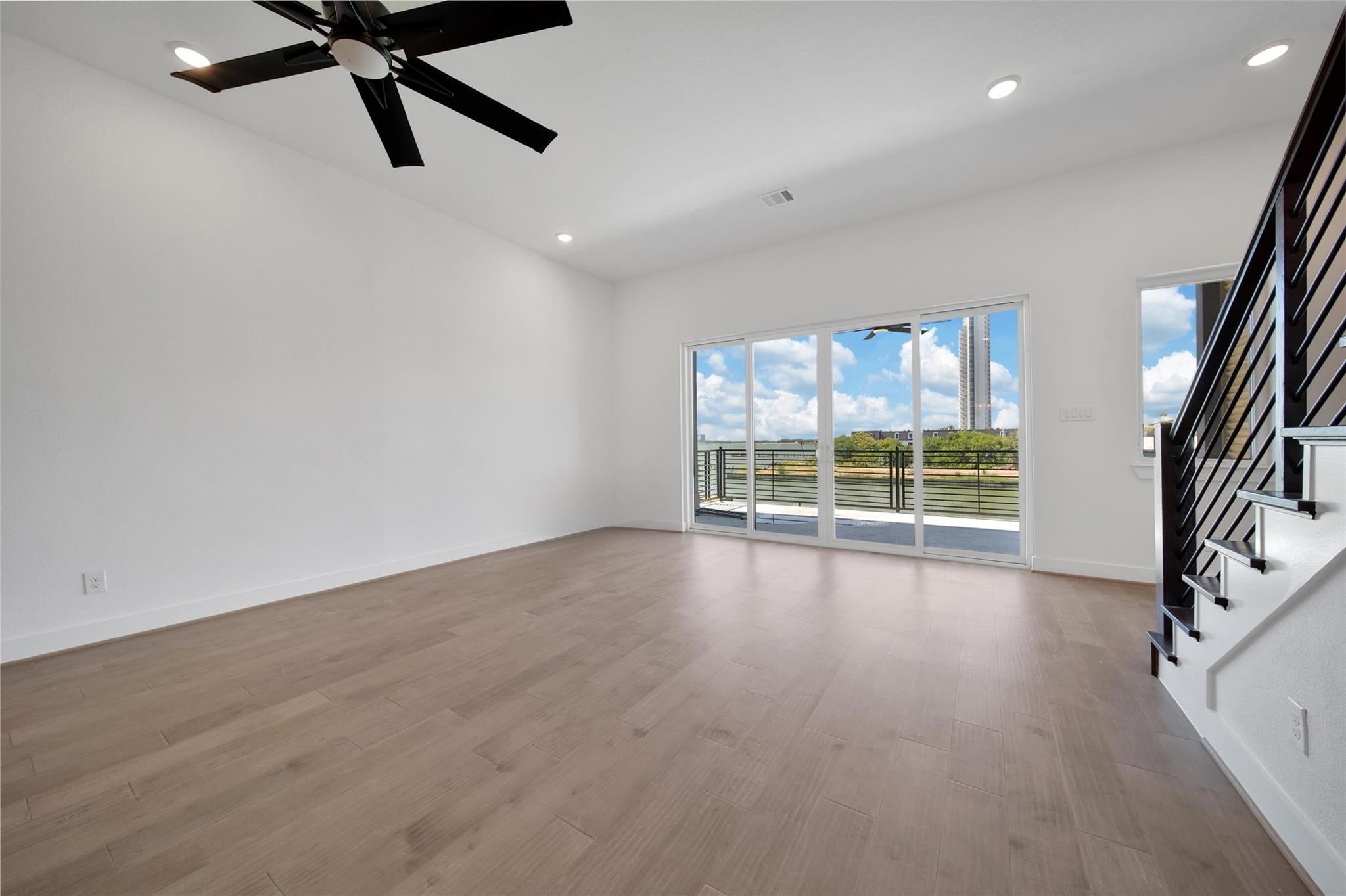 4406 Tucker Lane