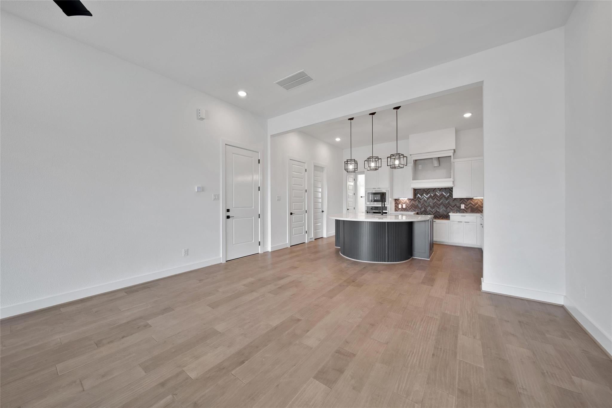 4406 Tucker Lane