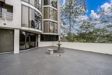 Photo of 150 Gessner Road #4A, Houston, TX 77024 (MLS # 8340963)