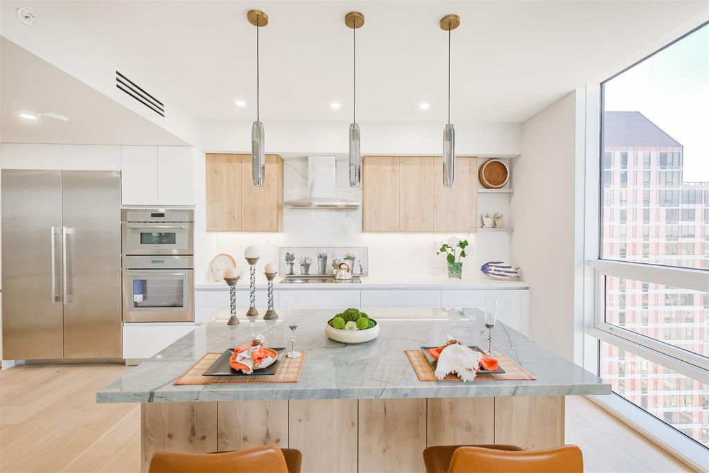 Photo of 5100 San Felipe Street #364, Houston, TX 77056 (MLS # 34105497)