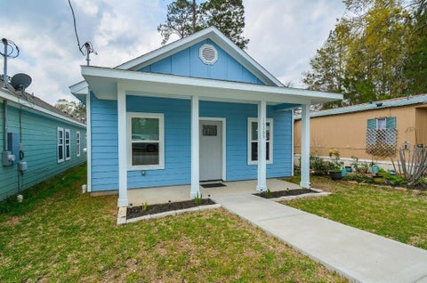 Photo of 16385 Eastchase, Montgomery, TX 77316 (MLS # 89683055)