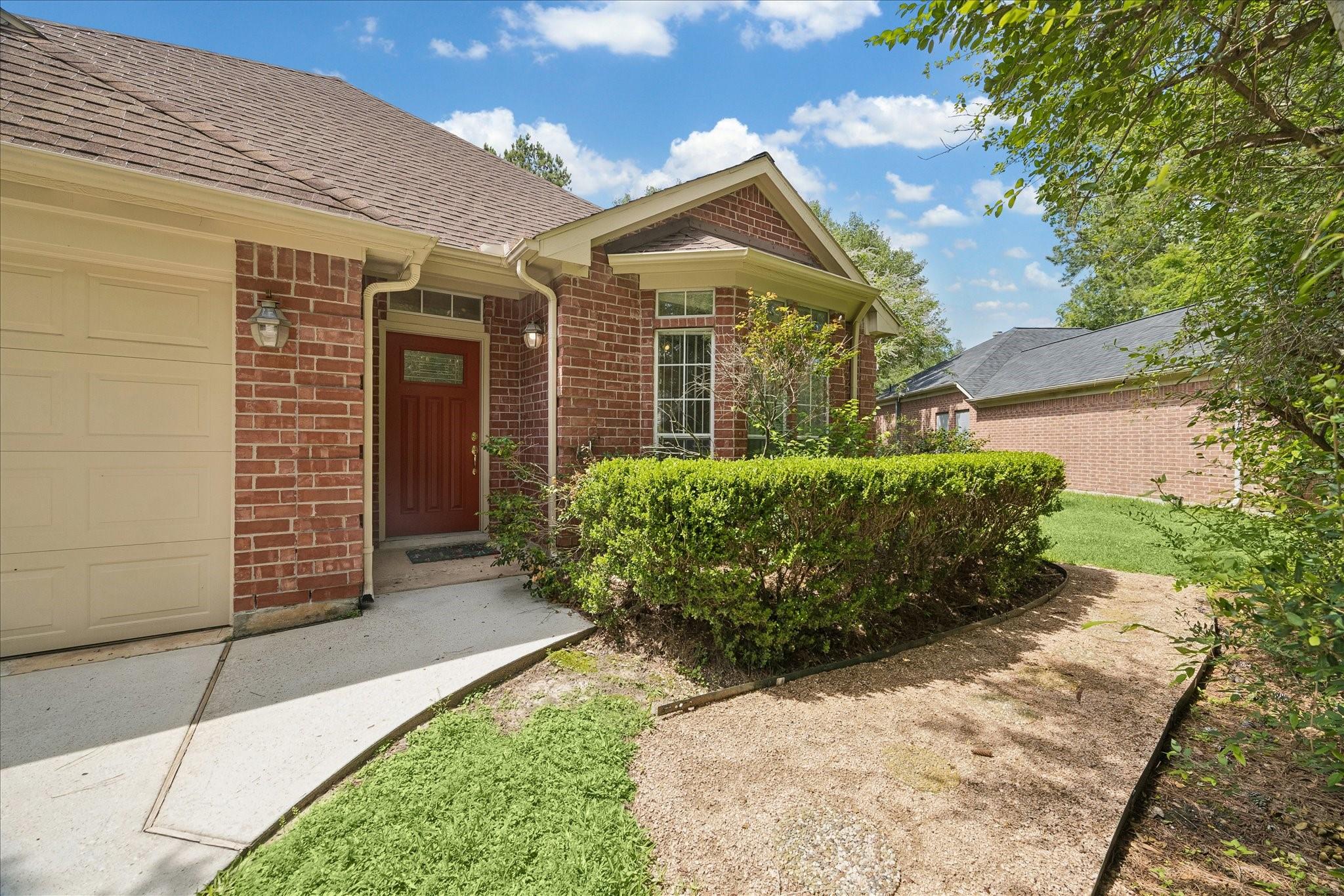 88 Laughing Brook Court