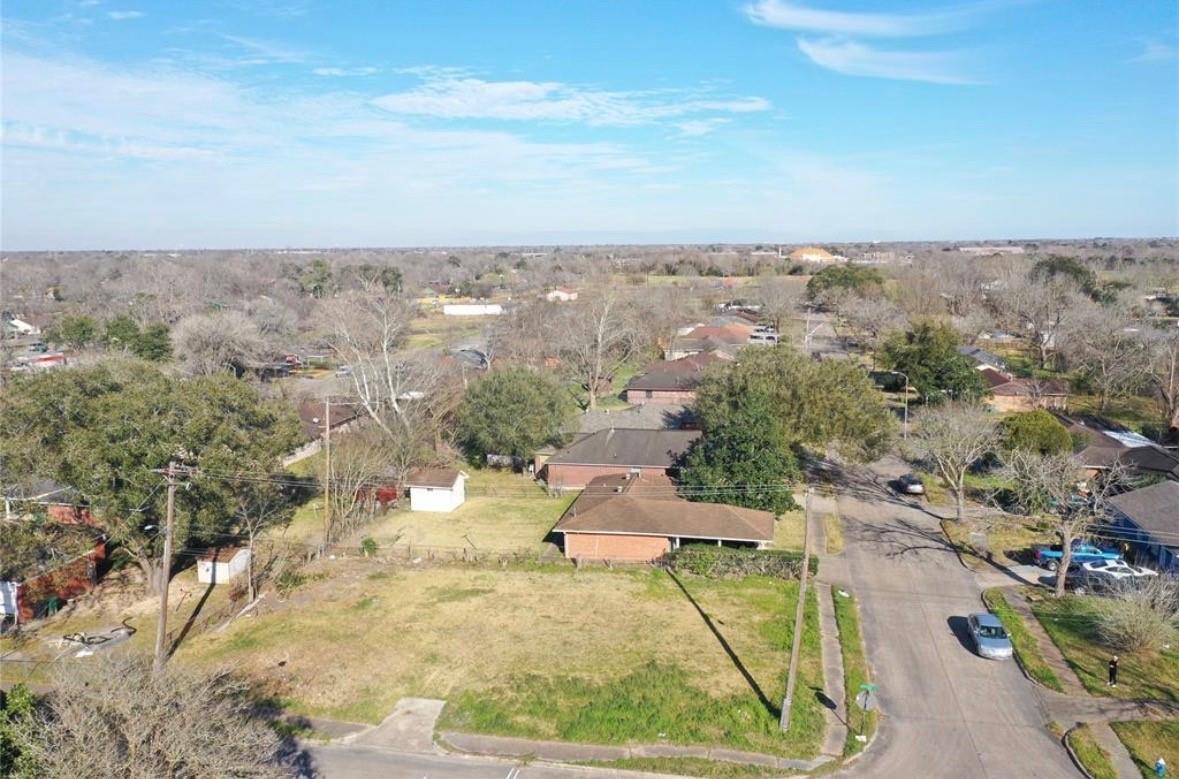 3003 Sunnydale Drive