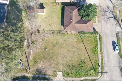3003 Sunnydale Drive Houston TX 77051
