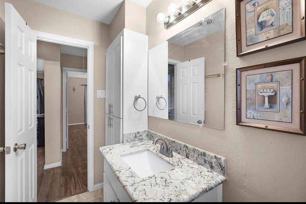 Photo of 8534 Dillon Street, Houston, TX 77061 (MLS # 10410150)