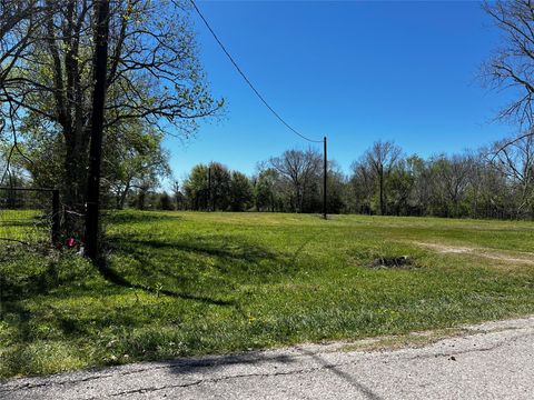 Photo of 8002 Seddon Road Road, Pearland, TX 77581 (MLS # 68847112)