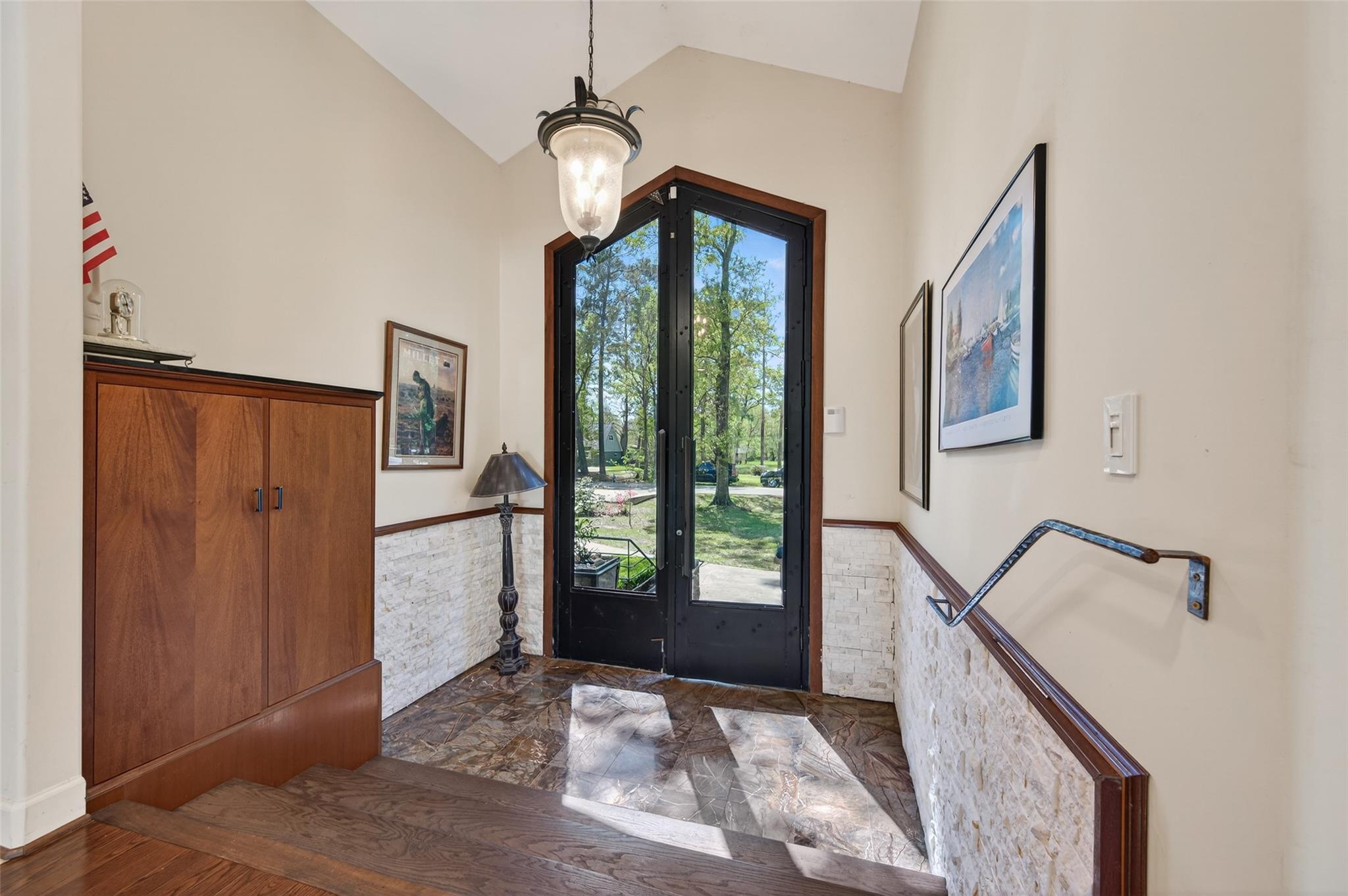 16914 Creeksouth Road