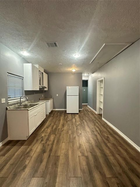 Photo of 8611 Findlay Street, Houston, TX 77017 (MLS # 87087450)