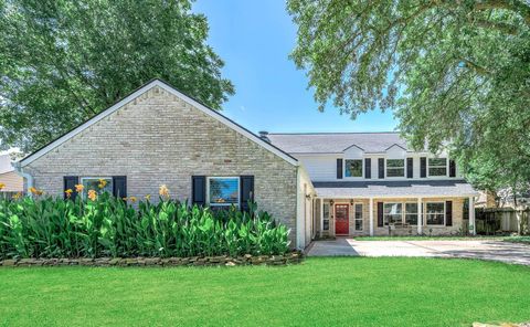 Photo of 20215 Lake Sherwood Drive, Katy, TX 77450 (MLS # 63383971)