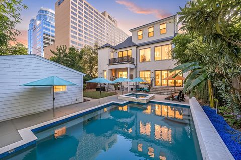 Photo of 1906 Swift Boulevard, Houston, TX 77030 (MLS # 60410764)