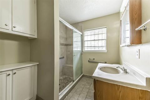 Tiny photo for 617 Harkness Street, Houston, TX 77076 (MLS # 59906912)