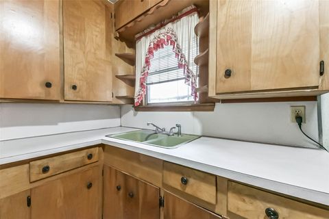 Tiny photo for 617 Harkness Street, Houston, TX 77076 (MLS # 59906912)