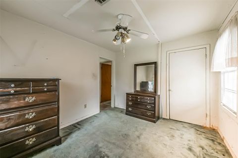 Tiny photo for 617 Harkness Street, Houston, TX 77076 (MLS # 59906912)