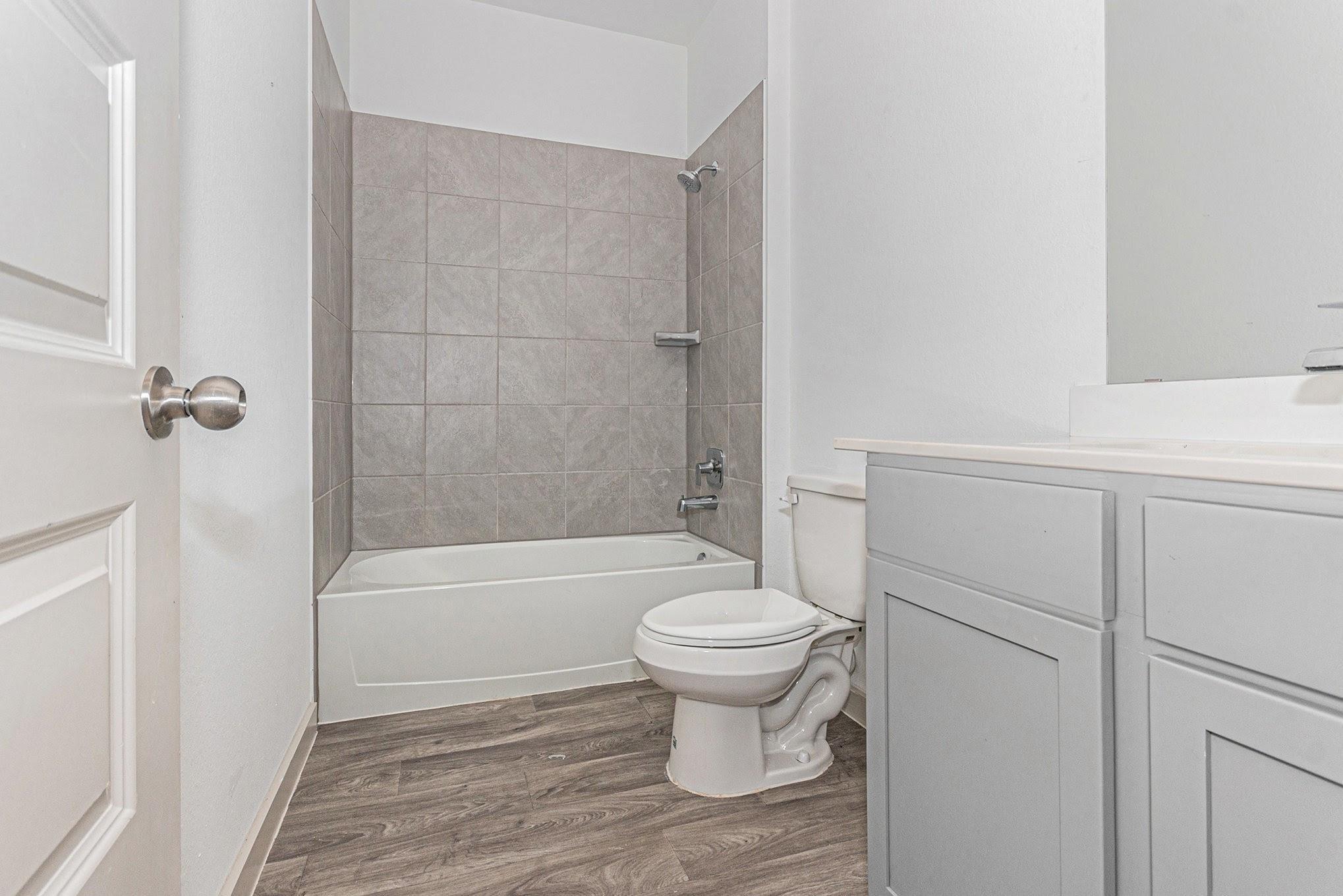 31 Desert Spring Lane