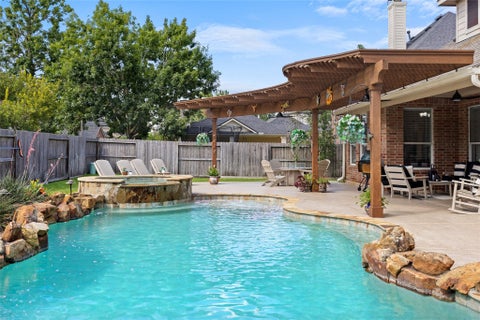 Photo of 2307 Haven Manor Court, Sugar Land, TX 77479 (MLS # 87125408)