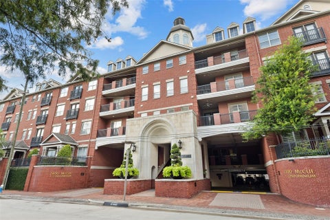 Photo of 2400 Mccue Road #312, Houston, TX 77056 (MLS # 9664096)