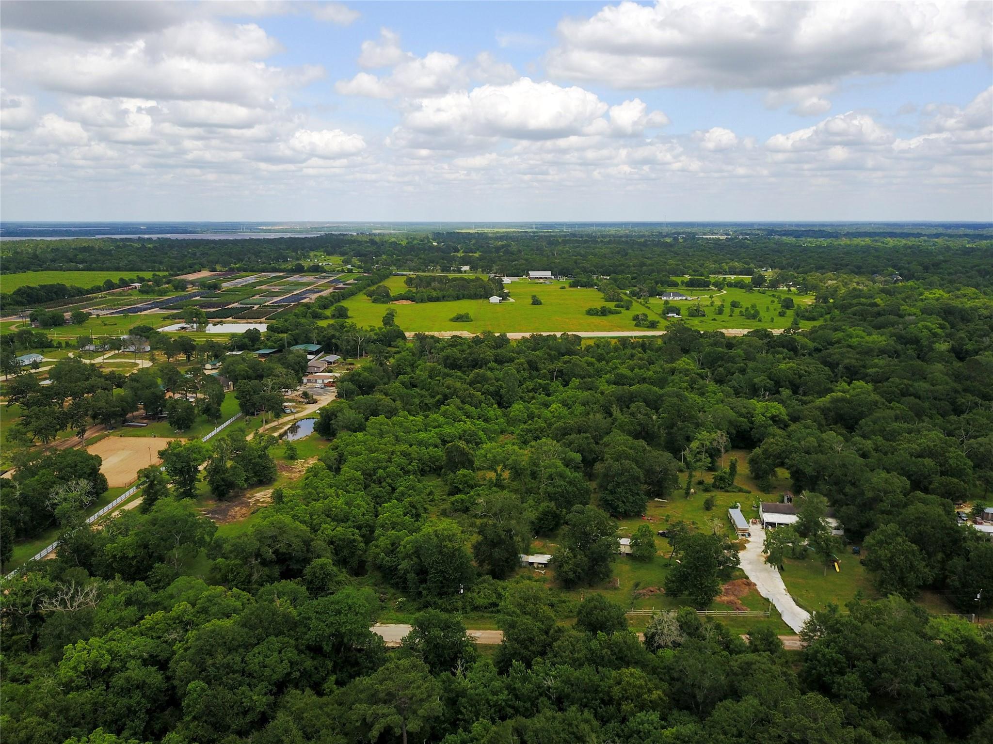 1528 Scroggins Lane