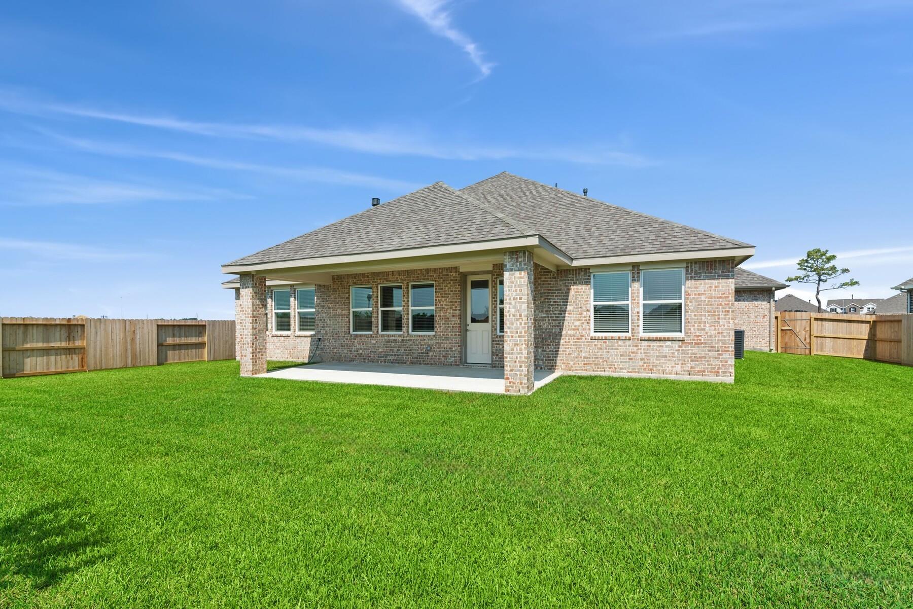 12106 Old Fashion Circle