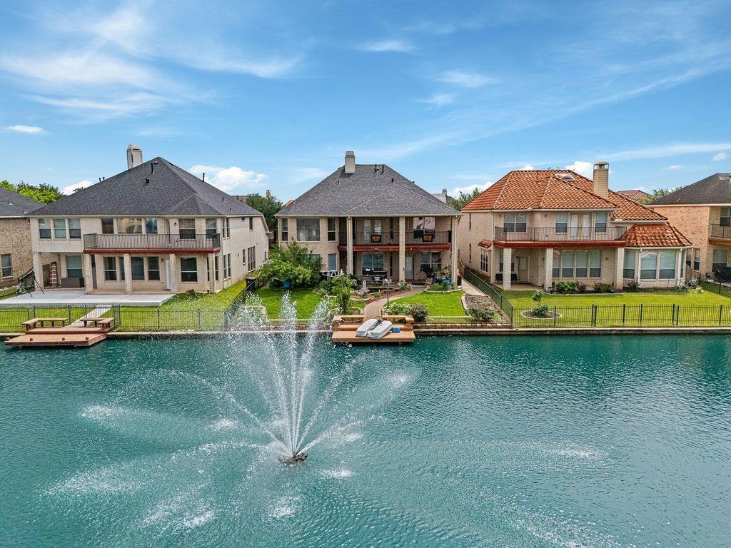 14406 Dunrobin Way