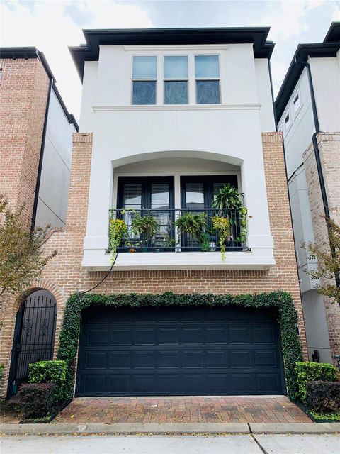 Photo of 5709 Arabelle Lake Street, Houston, TX 77007 (MLS # 93724858)